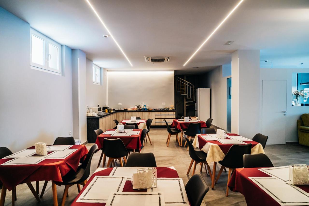 Arevalos Hotel Cuenca  Eksteriør billede