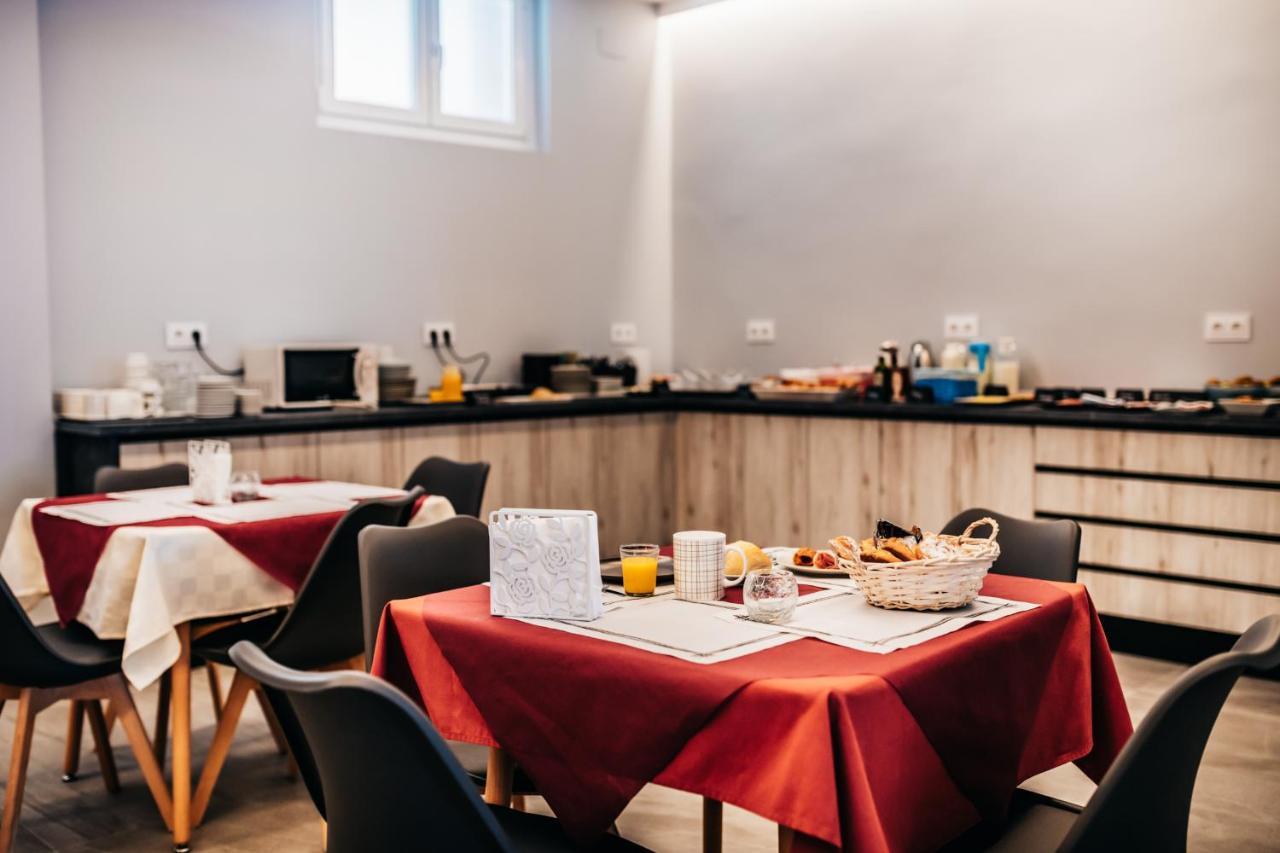 Arevalos Hotel Cuenca  Eksteriør billede